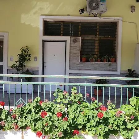 Stylish Apt Terina - Le Lincelle, Lamezia - Bright, Spacious, Elegant And With Terrace Sant'Eufemia Lamezia Exterior photo